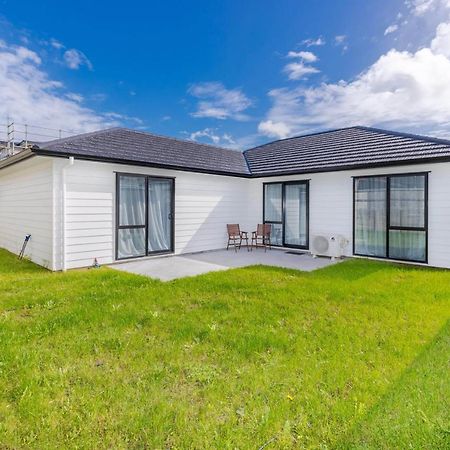 Stay In Newly Built House Hamilton Exterior foto